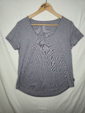 Ripzone Ladies Light Gray Purple Scoop Neck Short Sleeved Tee Shirt Size Large